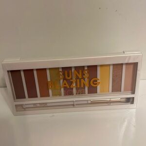 Drew Barrymore Suns Blazing Flower Eyeshadow Palette NIP